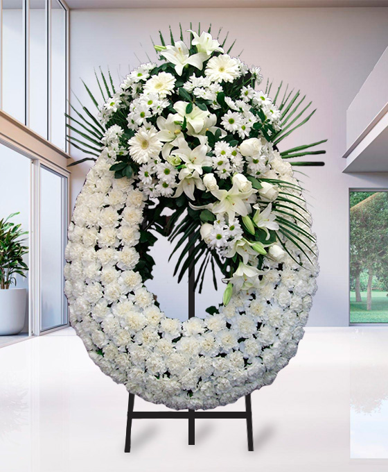 corona blanca para funeral a Leganés